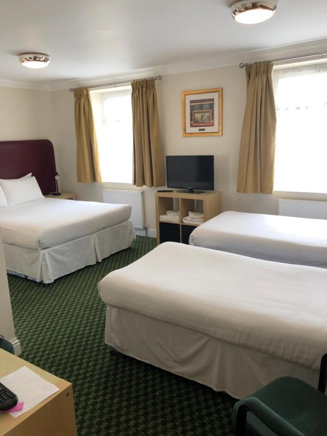 Granby Hotel Грейвсенд Екстериор снимка