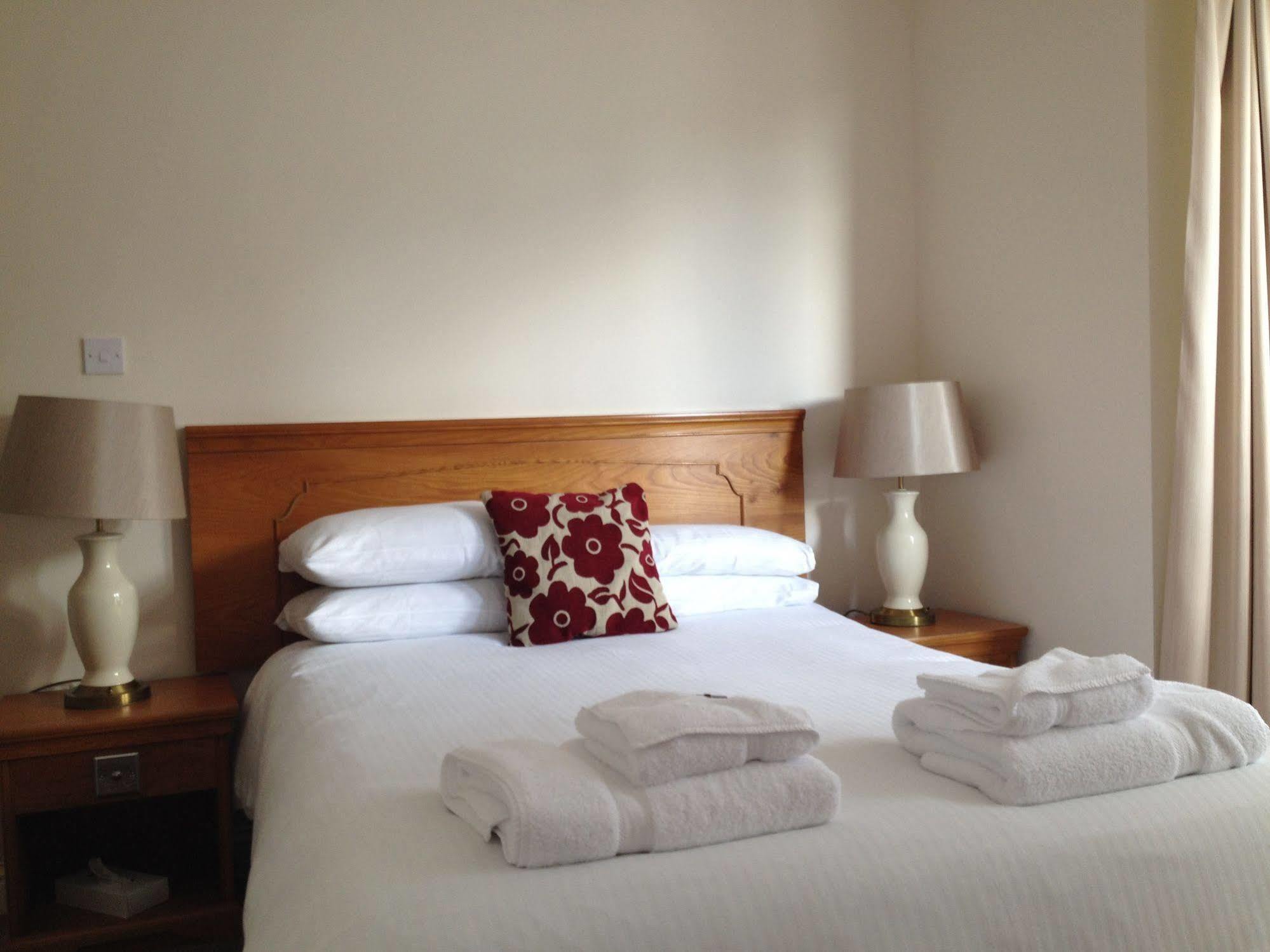 Granby Hotel Грейвсенд Екстериор снимка